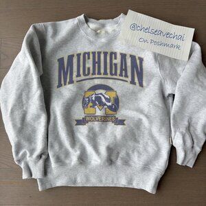 Vintage University of Michigan Sweatshirt 90s Michigan Wolverines Football Shirt